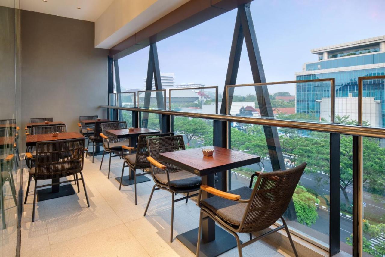 Ibis Styles Semarang Simpang Lima Hotel Exterior photo