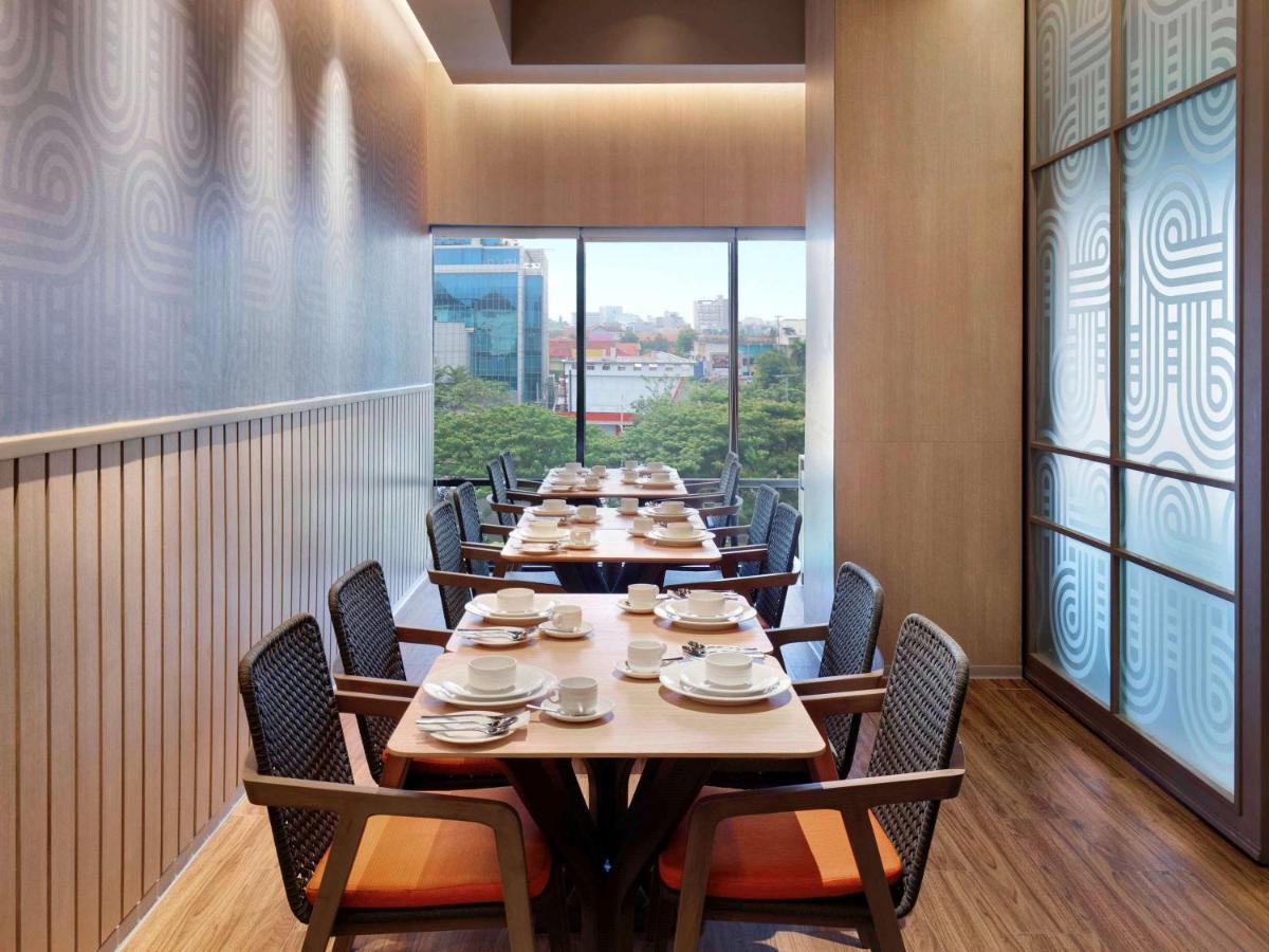 Ibis Styles Semarang Simpang Lima Hotel Exterior photo